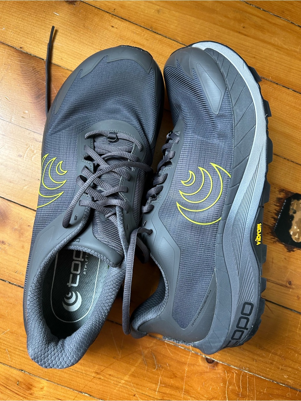 Topo Athletic MTN Racer 4 trail running shoes in grey 12.5 men’s